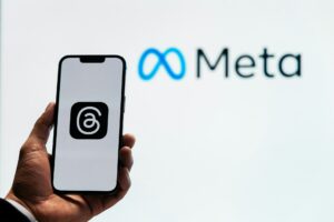Threads vs. Mastodon: Which Alternative Platform Has More Staying Power in 2025?