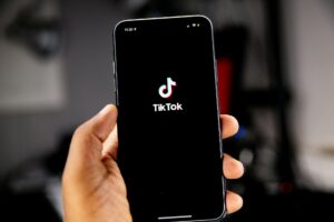 On TikTok, Augmented Reality Filters are Pushing the Boundaries of Creative Expression