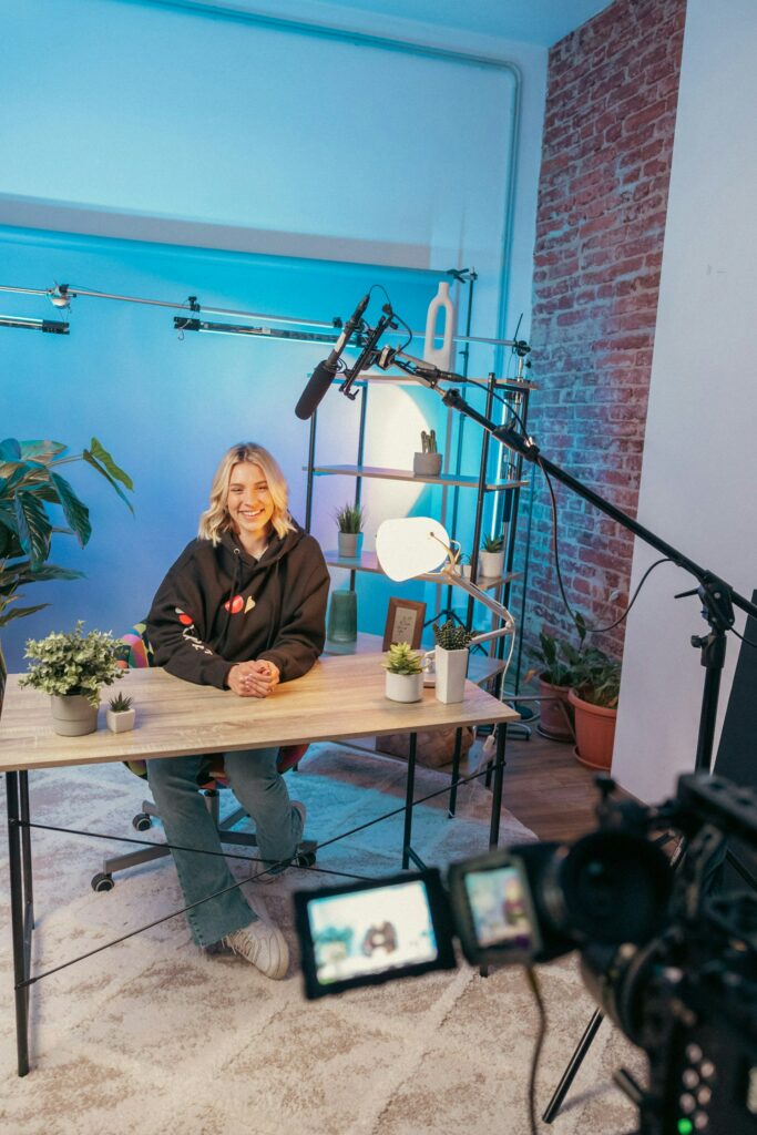 The Day-to-Day Activities of a Content Creator Who Works Full-Time Behind the Scenes
