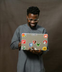 The Ways in Which Artificial Intelligence Is Affecting Social Media Algorithms