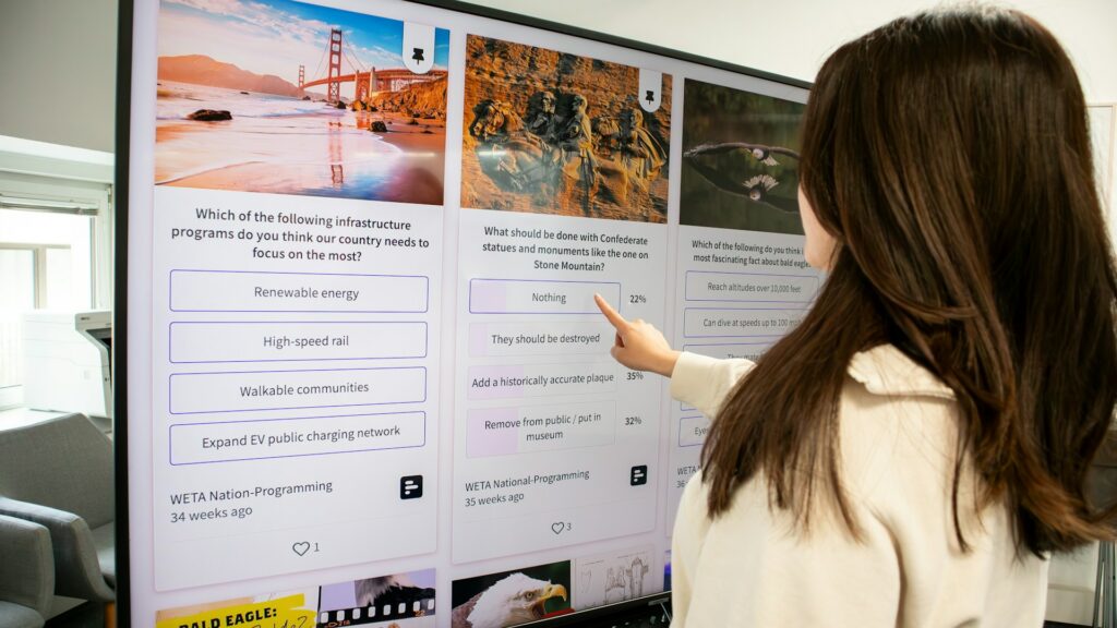 How Brand Trustworthiness Is Shaped on the Internet by Micro-Influencers